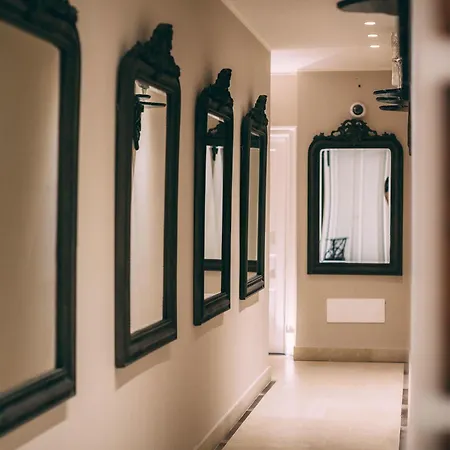 La Dependance فندق