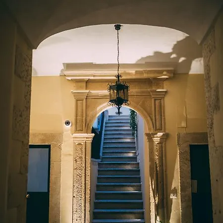Hotel La Dependance Noto