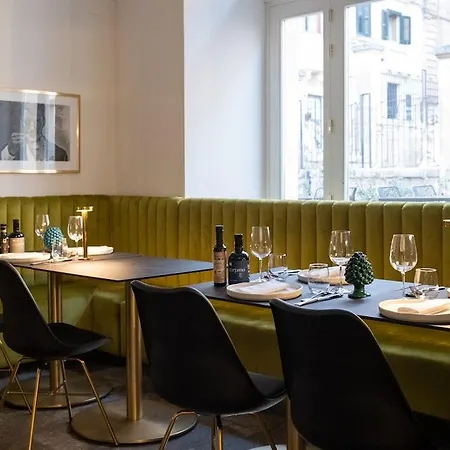 Hotel La Dependance 4*