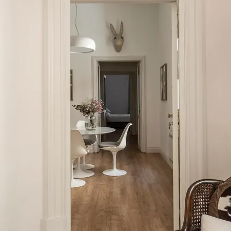 La Dependance Hotell