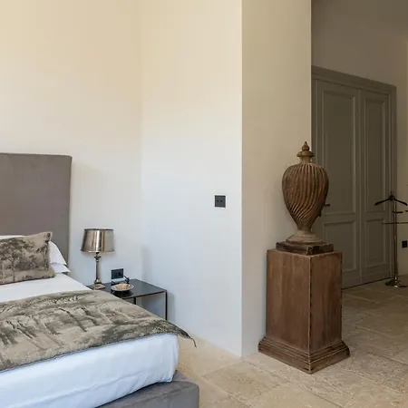 Hotel La Dependance Noto