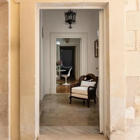 Hotel La Dependance Noto