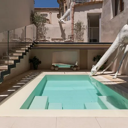 Szálloda La Dependance Noto