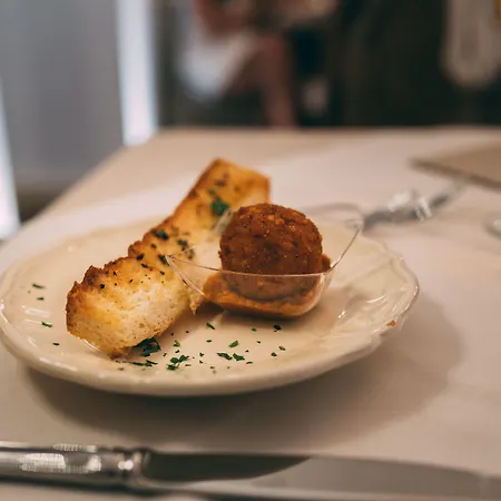 La Dependance Szálloda