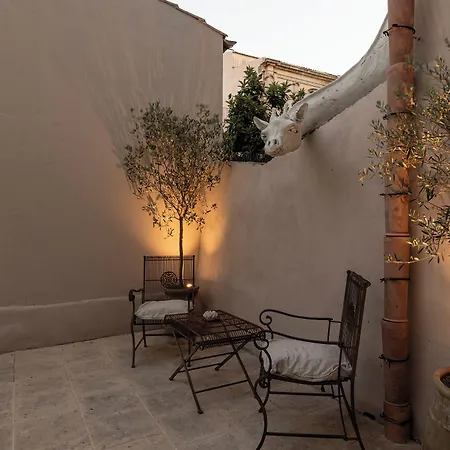 Hotel La Dépendance Noto